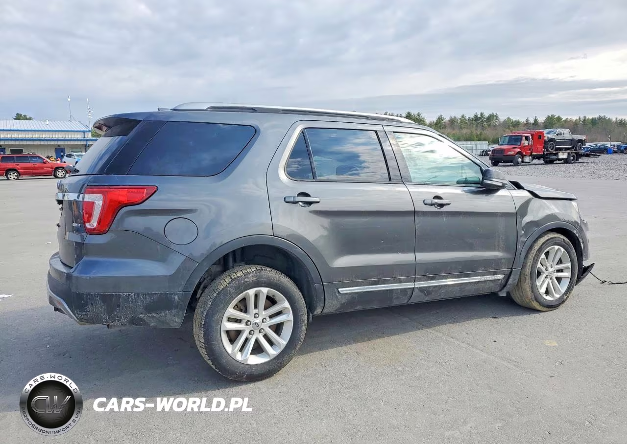 2016 Ford Explorer Xlt VIN:1FM5K8D82GGB07496 - 3