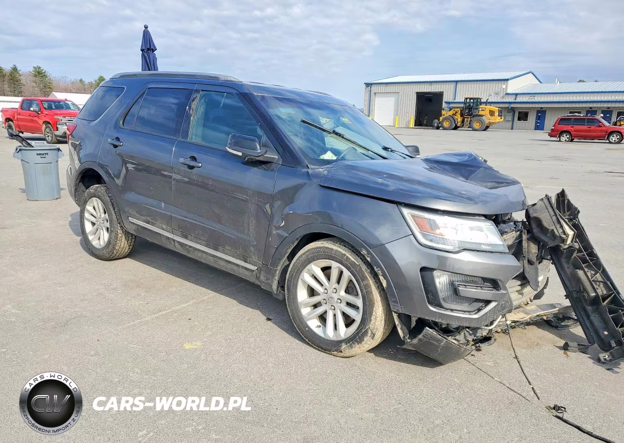 2016 Ford Explorer Xlt VIN:1FM5K8D82GGB07496 - 4