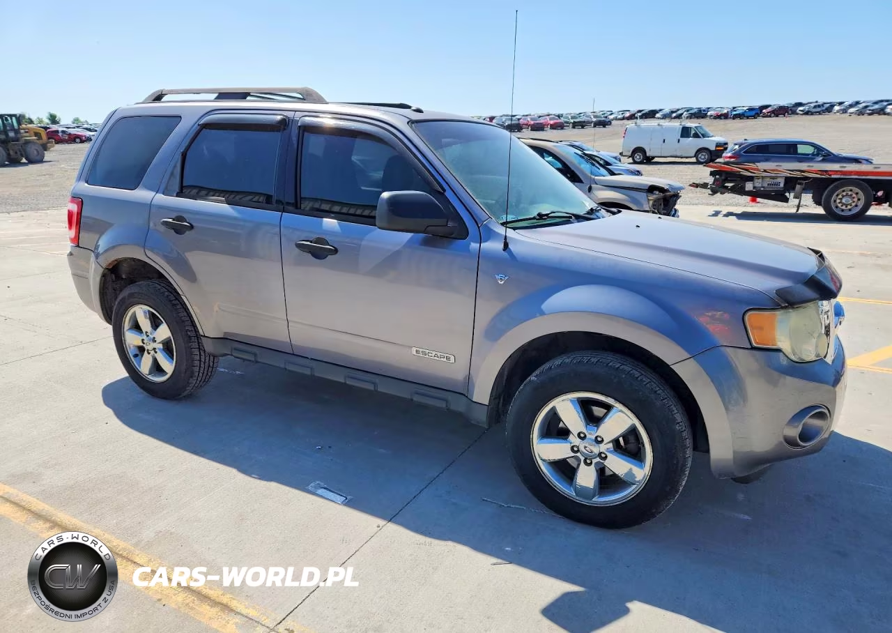 2008 Ford Escape VIN:1FMCU931X8KC69550 - 4