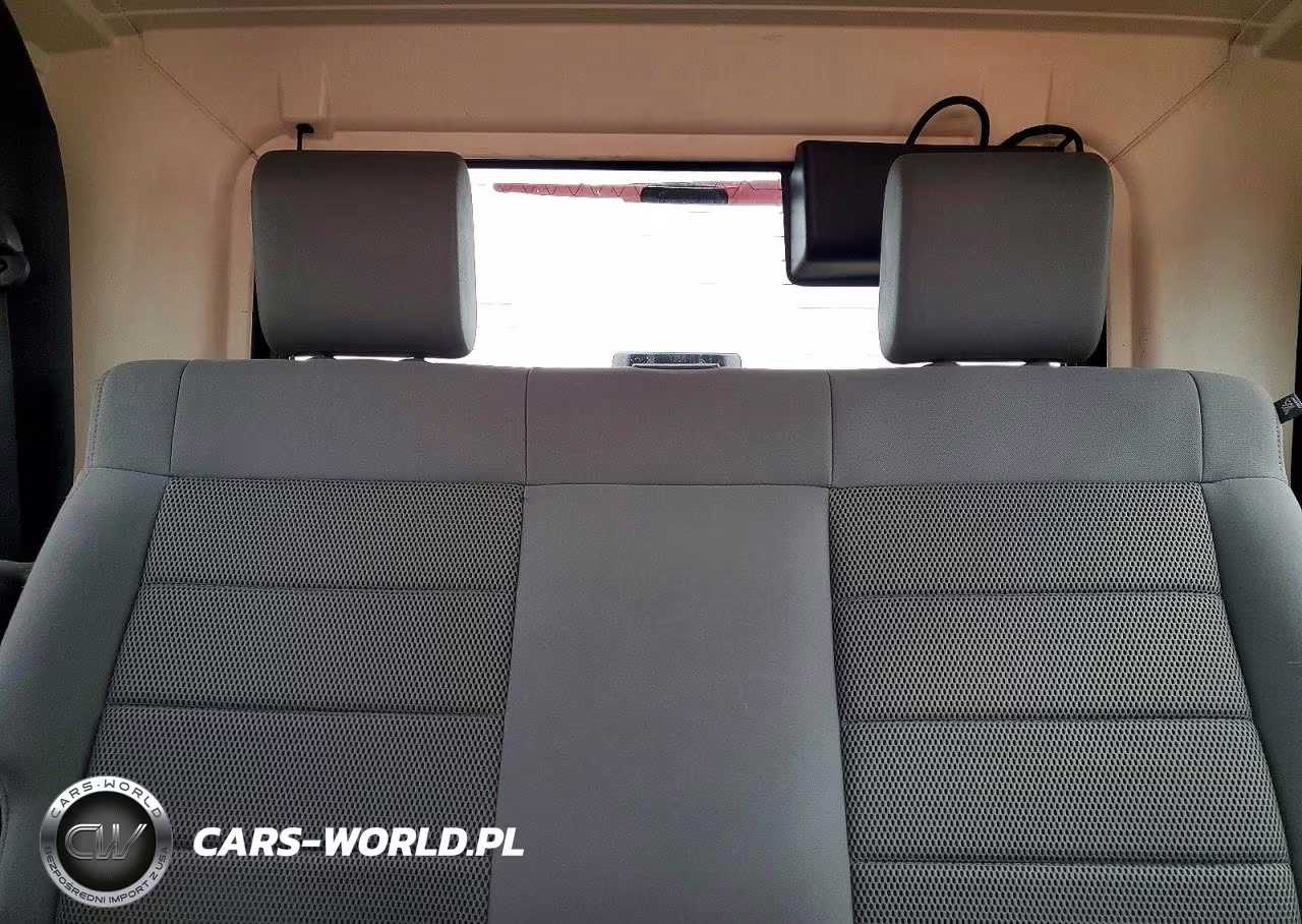 2008 Jeep Wrangler Rubicon VIN:1J8GA64118L600689 - 10