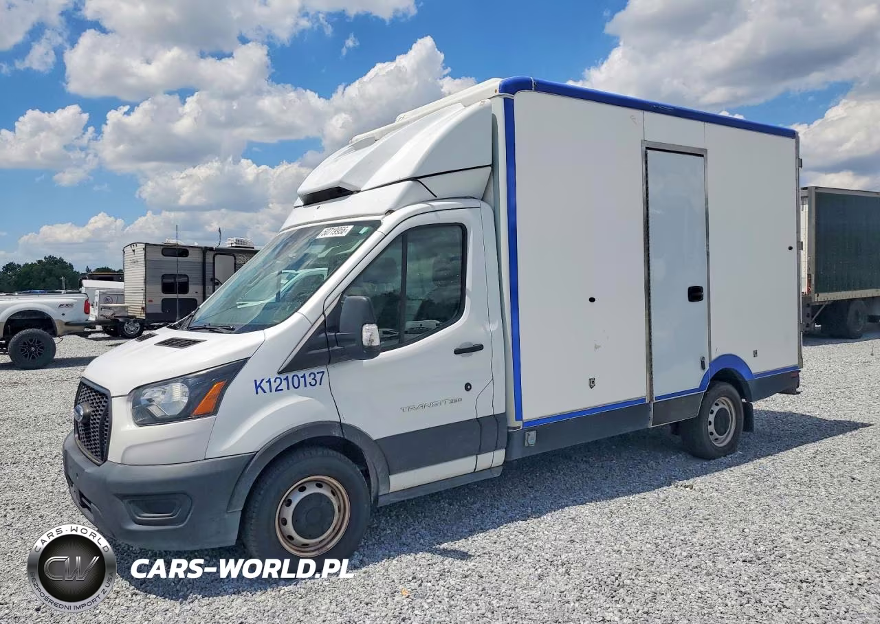 2021 Ford Transit Delivery Truck