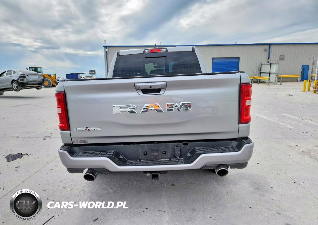 2025 Ram 1500 Big Horn VIN:1C6RREFP0SN718059 - 6