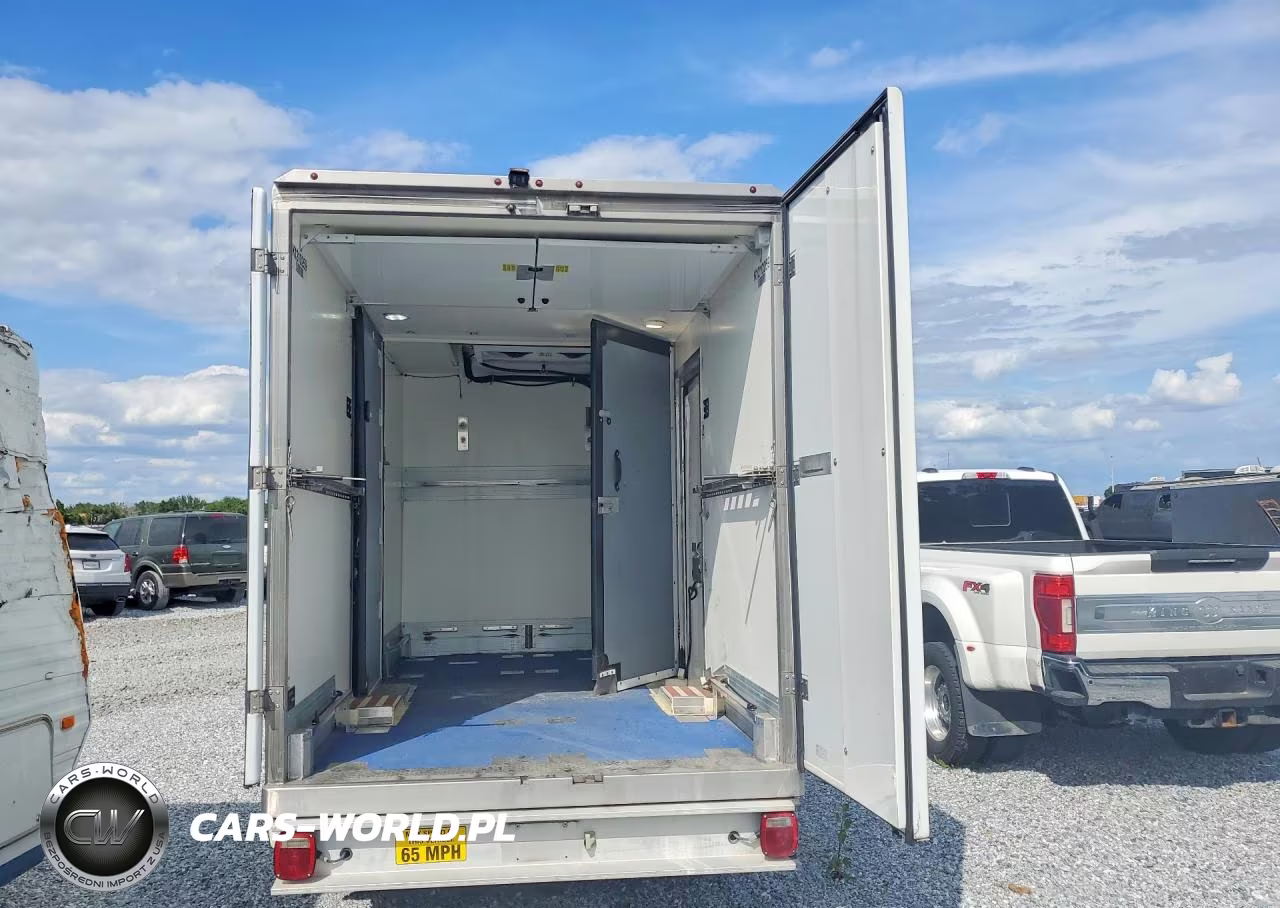 2021 Ford Transit Refrigerated Box Truck VIN:1FDBW5Z80MKA97249 - 6