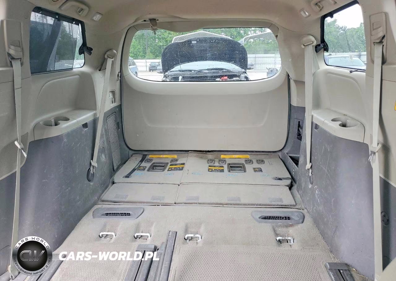 2014 Toyota Sienna Xle 8-Passenger VIN:5TDYK3DC4ES503182 - 10