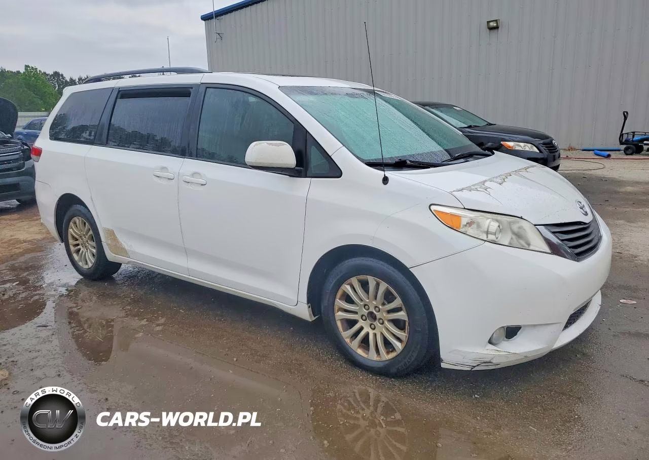 2014 Toyota Sienna Xle 8-Passenger VIN:5TDYK3DC4ES503182 - 4