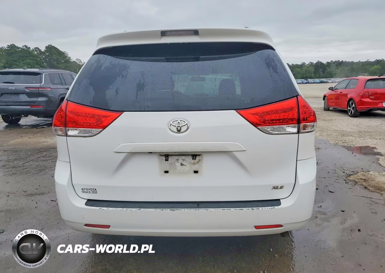 2014 Toyota Sienna Xle 8-Passenger VIN:5TDYK3DC4ES503182 - 6