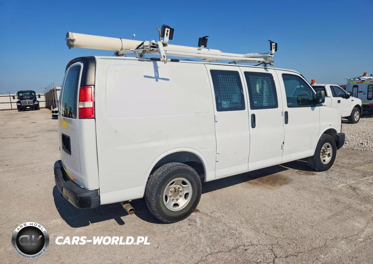 2013 Chevrolet Express G2500 VIN:1GCWGFCA3D1903093 - 3