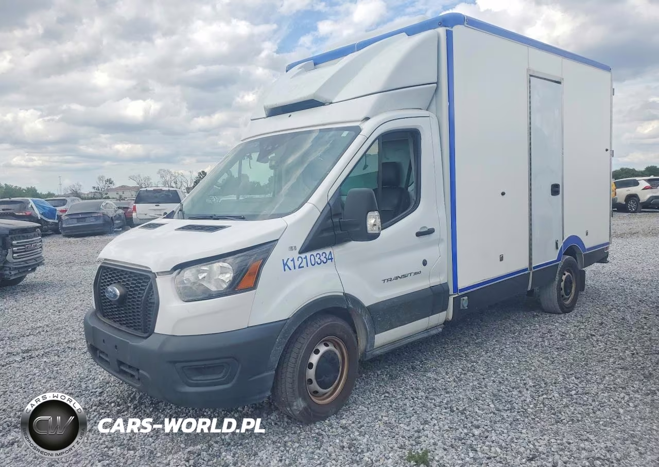 2022 Ford Transit Delivery Truck