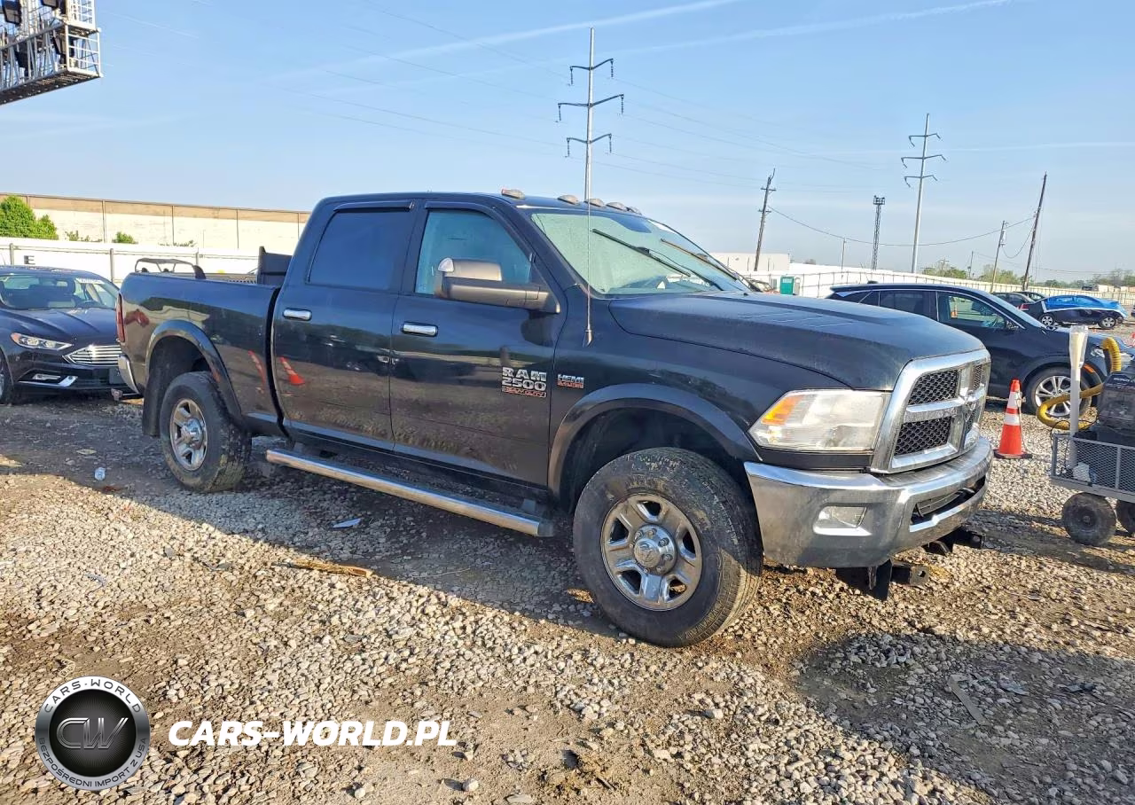 2018 Ram 2500 Slt VIN:3C6UR5DJ0JG341457 - 4