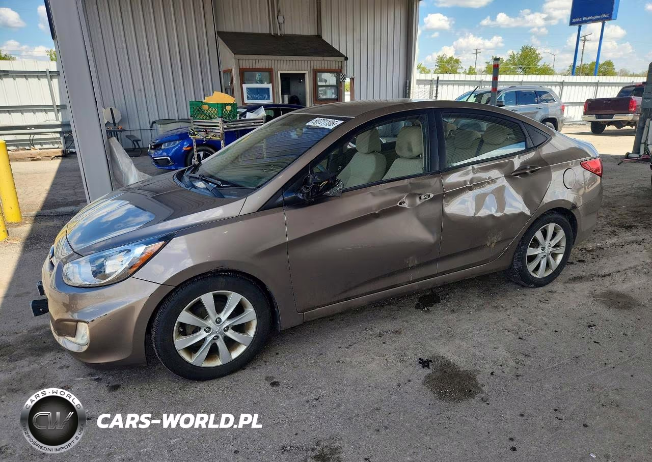 2013 Hyundai Accent Gls