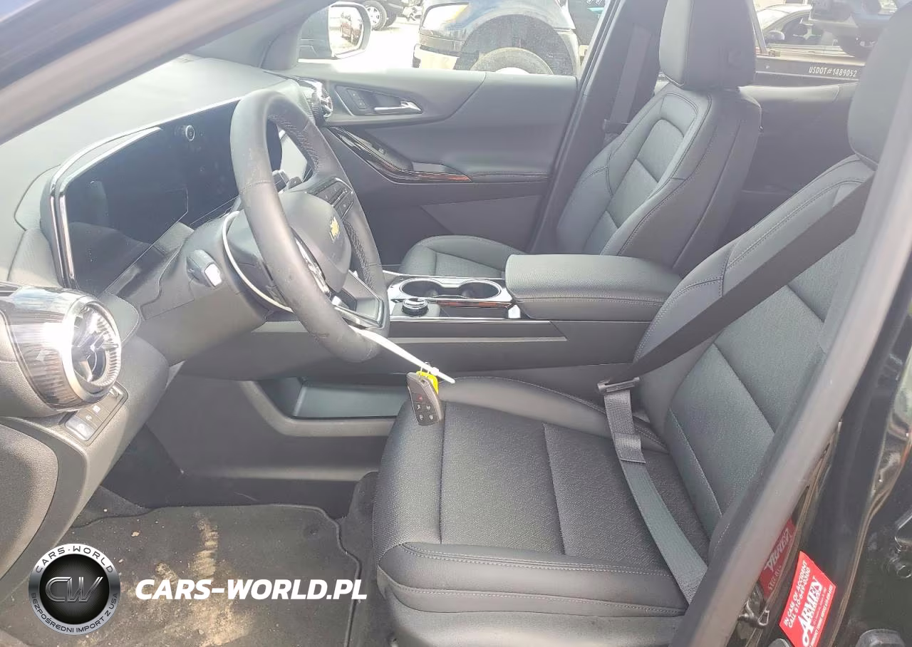 2026 Chevrolet Equinox Lt VIN:3GNAXHEG8TL377498 - 7
