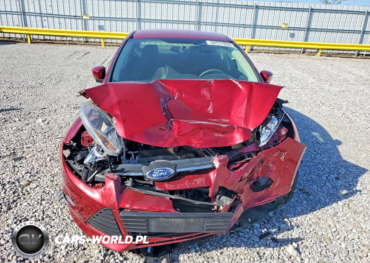 2014 Ford Focus Se VIN:1FADP3F25EL149331 - 5
