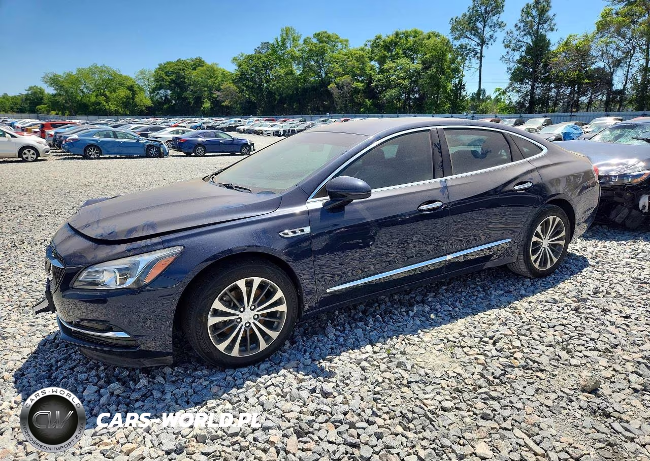 2017 Buick Lacrosse Essence – zdjęcie 1 z 12