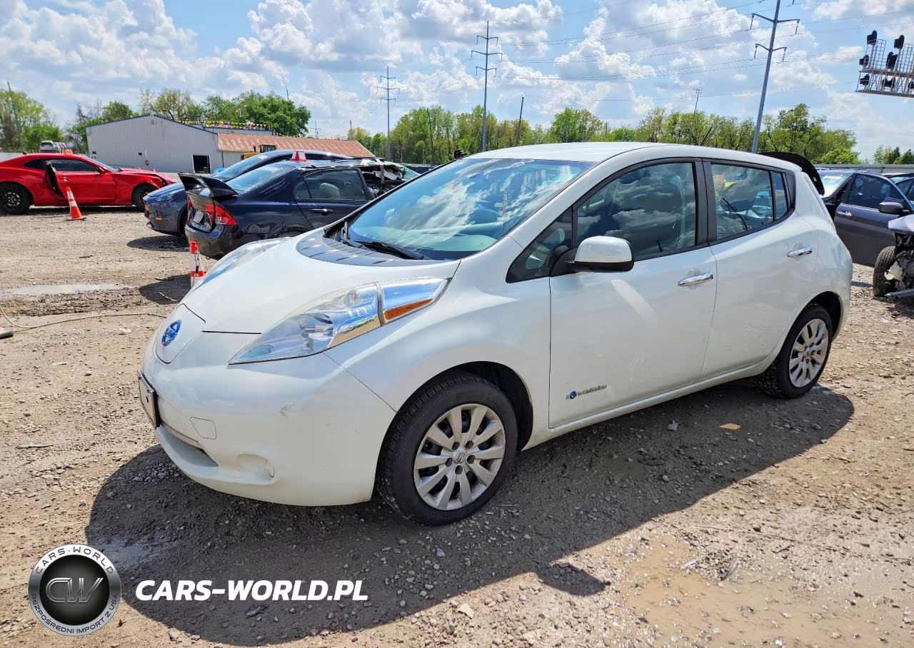 2015 Nissan Leaf S