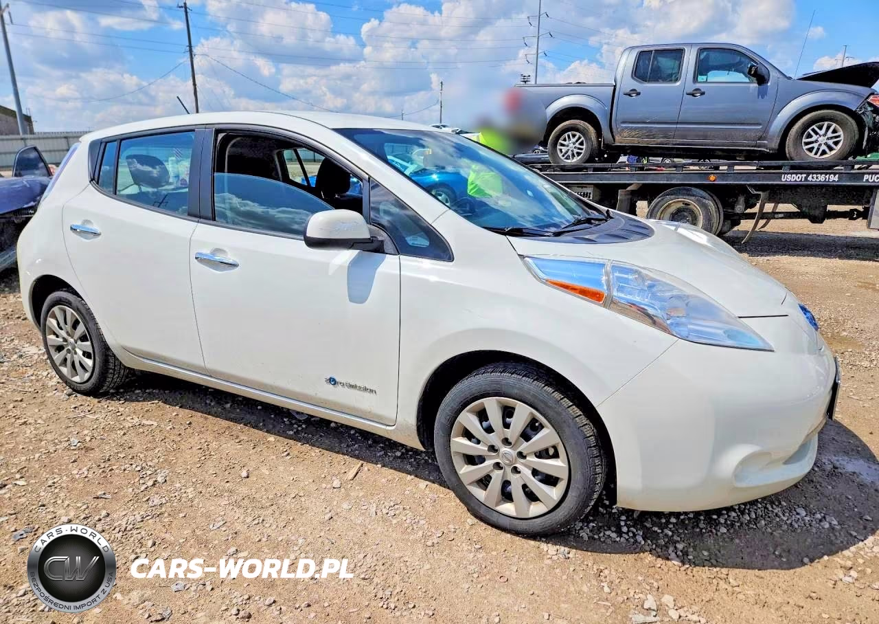 2015 Nissan Leaf S VIN:1N4AZ0CP5FC322214 - 4