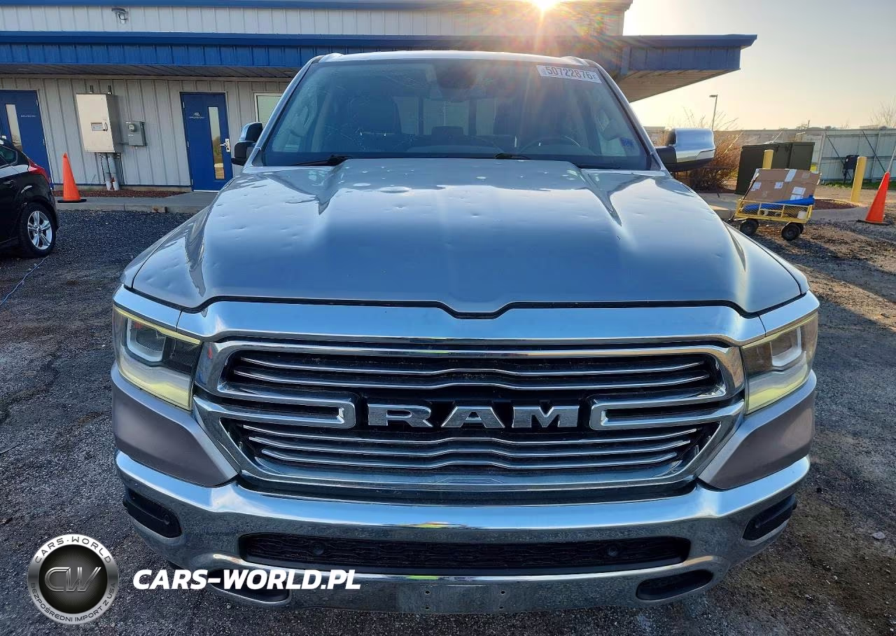 2019 Ram 1500 Laramie VIN:1C6SRFJT9KN504201 - 5