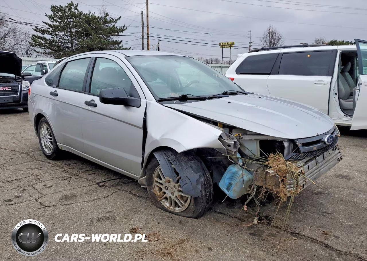 2011 Ford Focus Se VIN:1FAHP3FN2BW188173 - 4