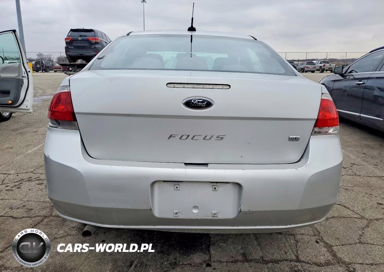 2011 Ford Focus Se VIN:1FAHP3FN2BW188173 - 6