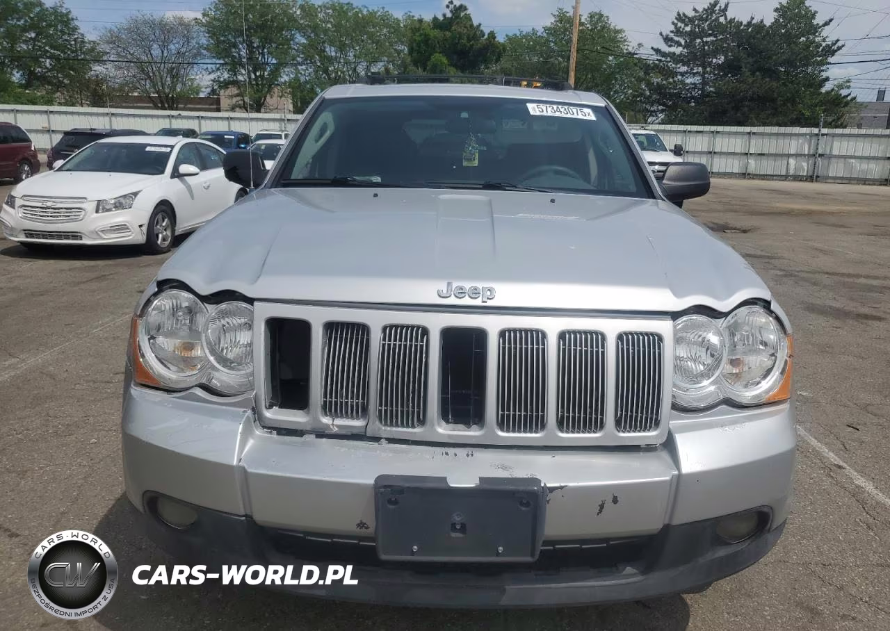 2009 Jeep Grand Cherokee Laredo VIN:1J8GR48K39C549312 - 10