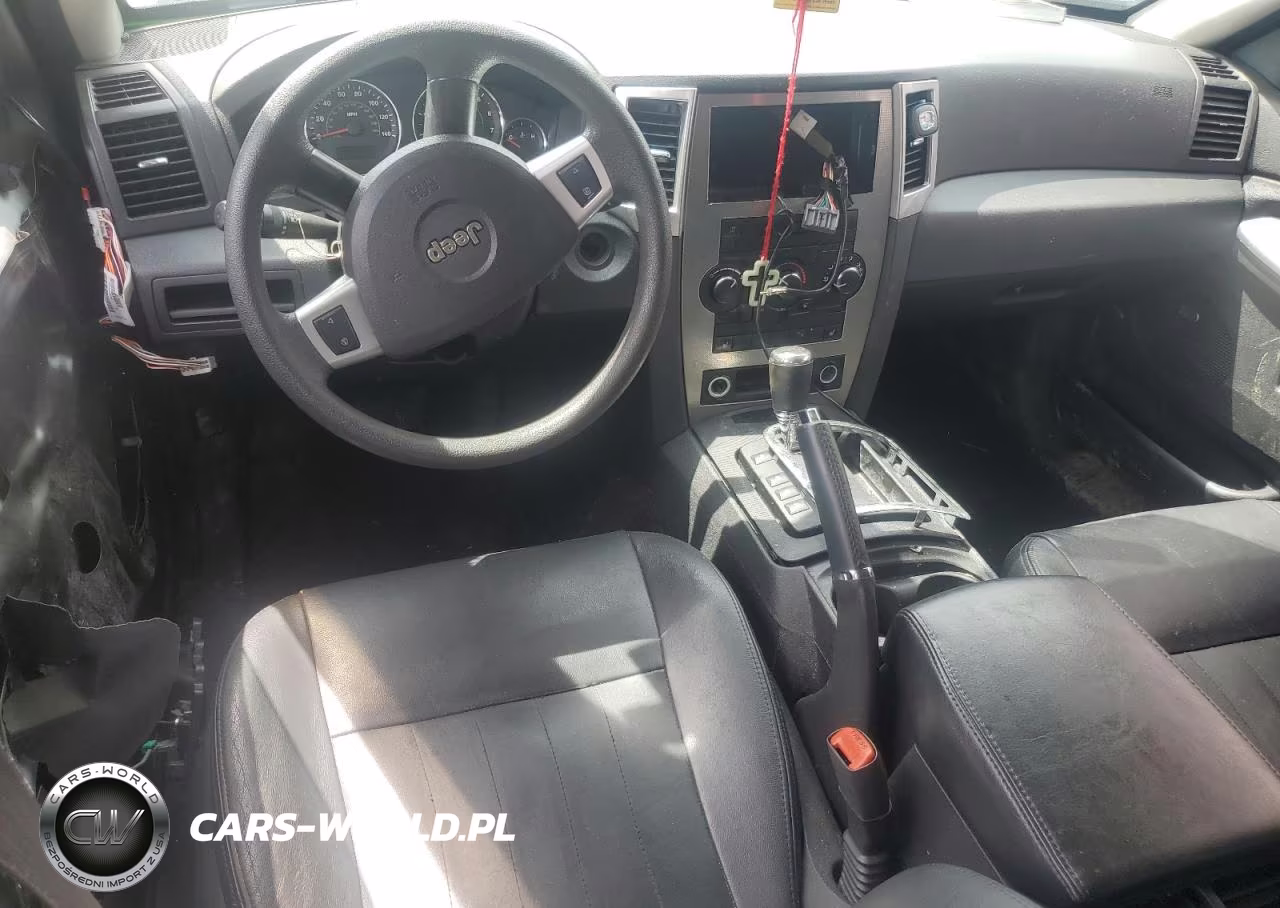 2009 Jeep Grand Cherokee Laredo VIN:1J8GR48K39C549312 - 16