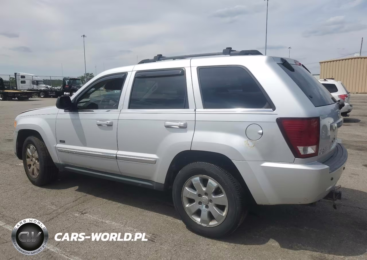 2009 Jeep Grand Cherokee Laredo VIN:1J8GR48K39C549312 - 3