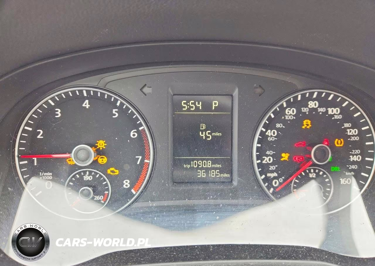 2015 Volkswagen Passat S VIN:1VWAS7A3XFC020812 - 9