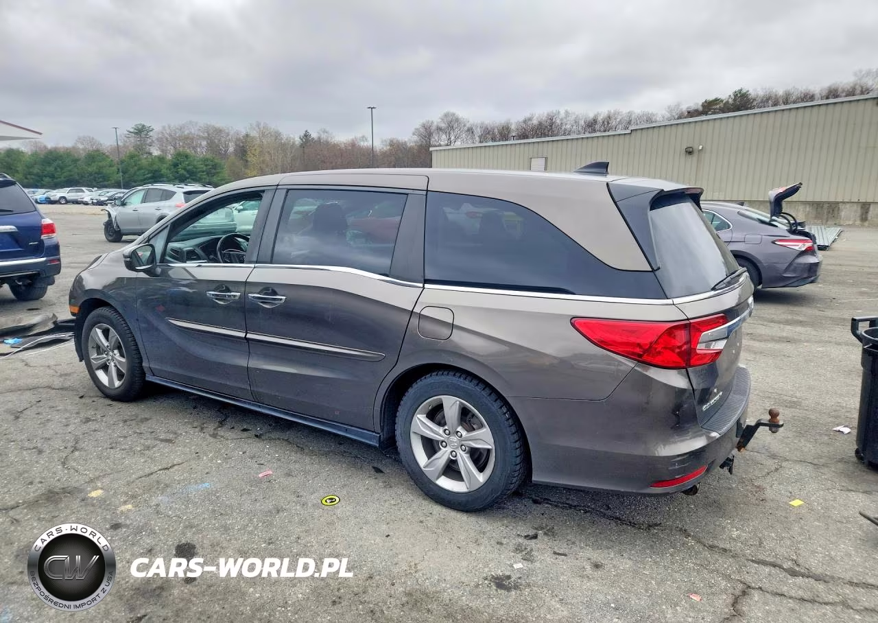 2018 Honda Odyssey Exl VIN:5FNRL6H73JB097717 - 2
