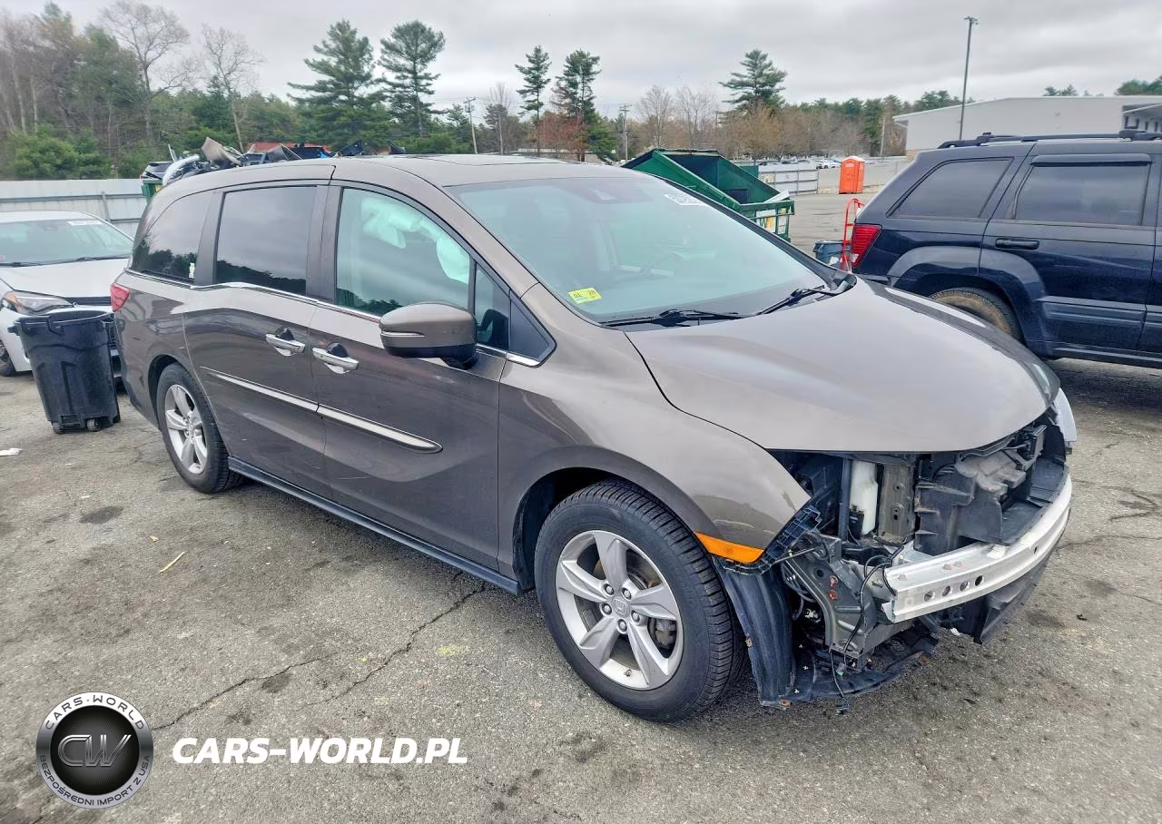 2018 Honda Odyssey Exl VIN:5FNRL6H73JB097717 - 4