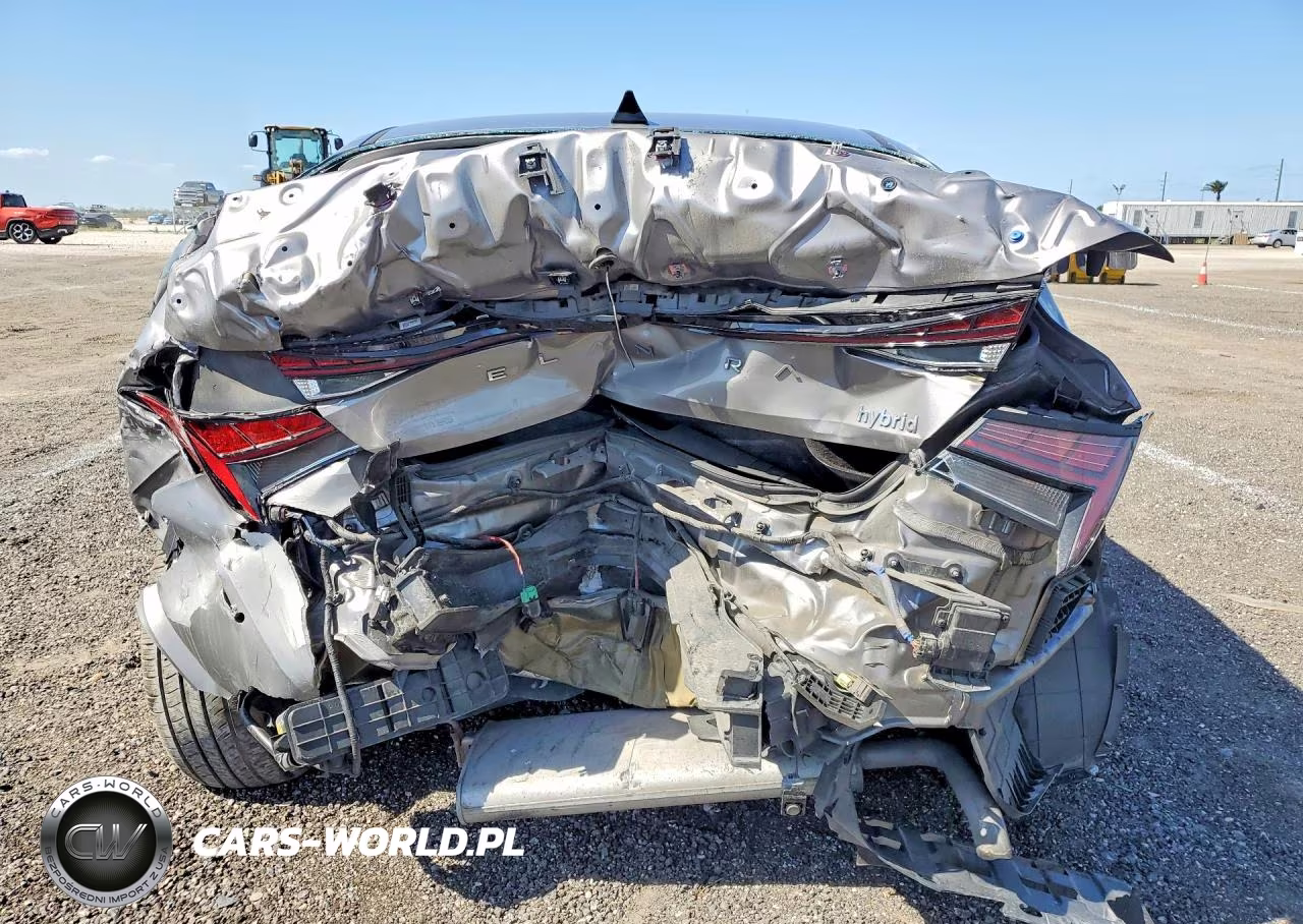 2022 Hyundai Elantra Limited VIN:KMHLN4AJ3NU024155 - 6