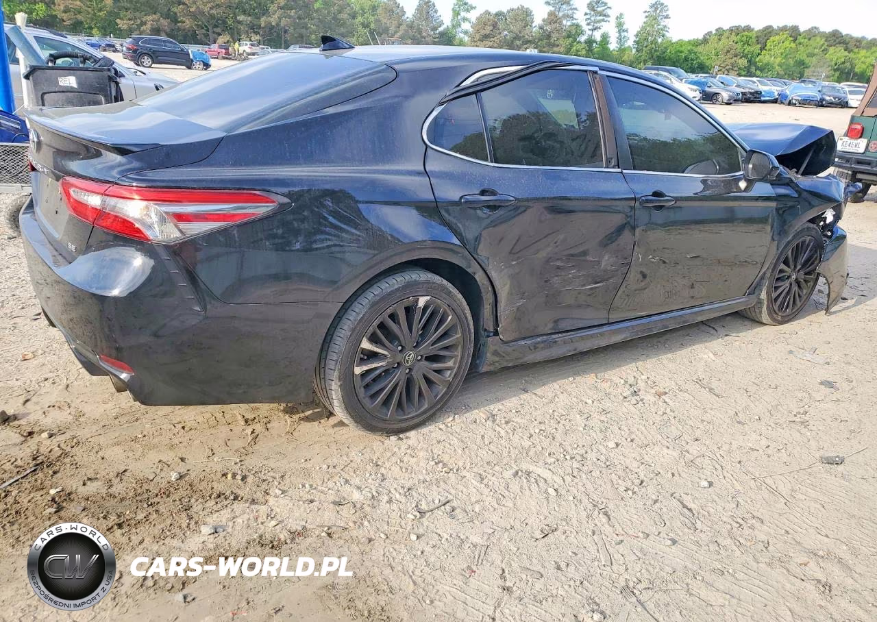 2019 Toyota Camry Se VIN:4T1B11HK3KU734043 - 3