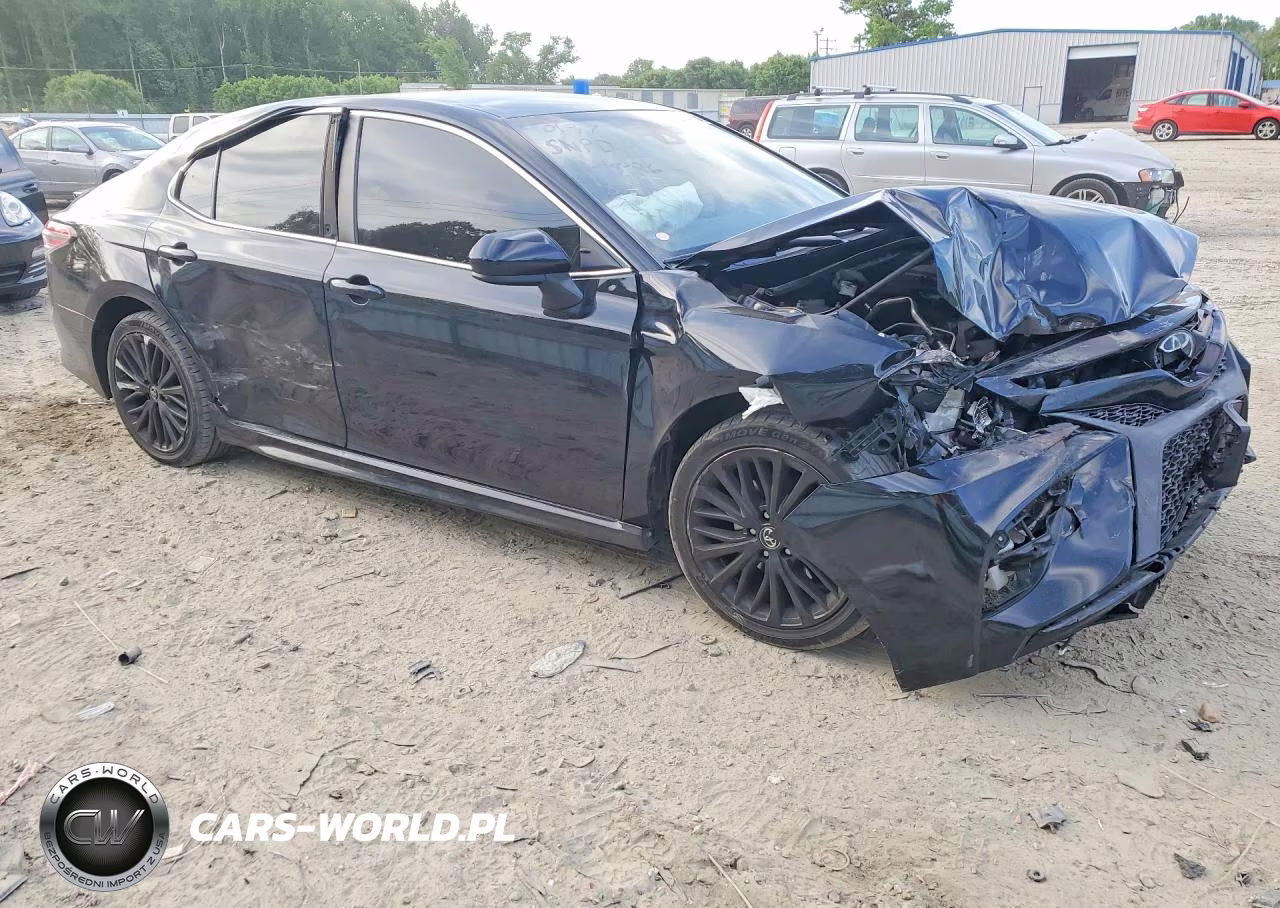 2019 Toyota Camry Se VIN:4T1B11HK3KU734043 - 4