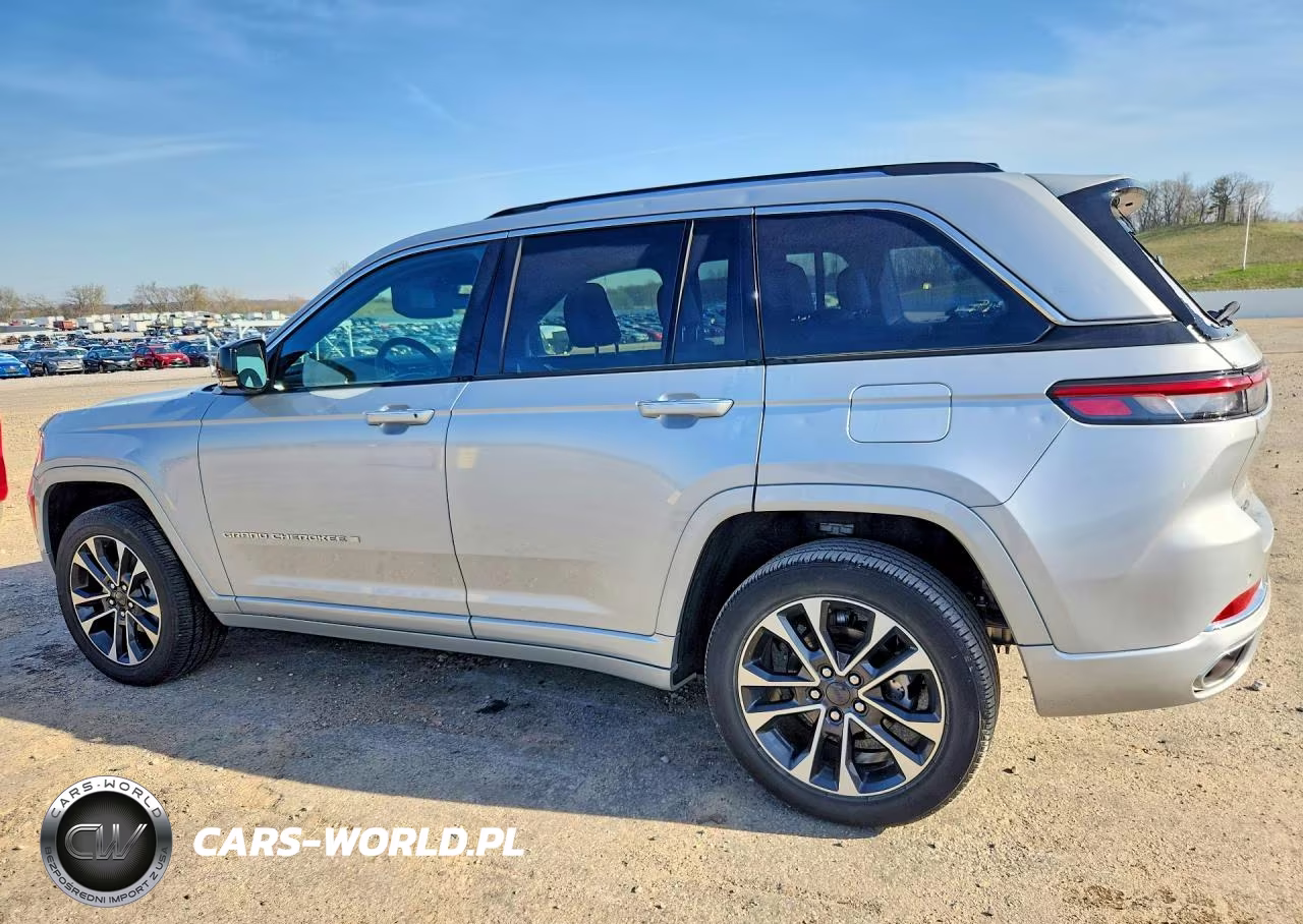 2023 Jeep Grand Cherokee Overland VIN:1C4RJHDG1PC543084 - 2