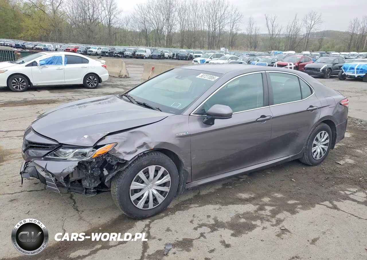2018 Toyota Camry Hybrid Le