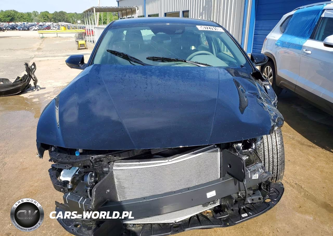 2026 Hyundai Elantra Sel Sport VIN:KMHLM4DG1TU143435 - 5