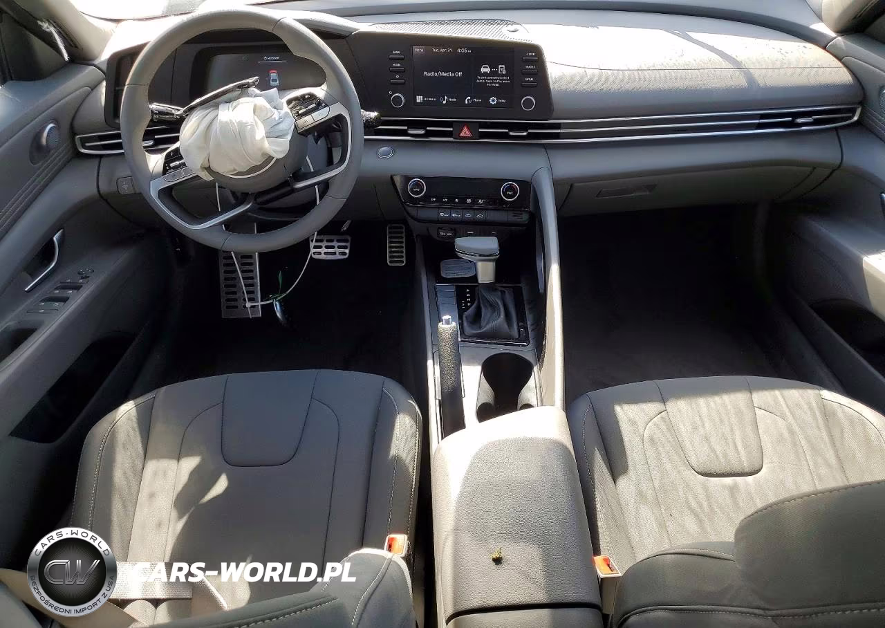 2026 Hyundai Elantra Sel Sport VIN:KMHLM4DG1TU143435 - 8