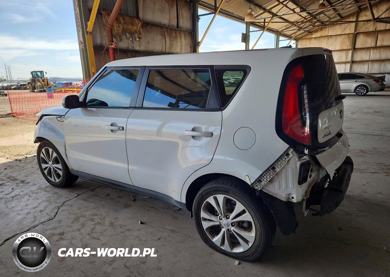 2015 Kia Soul + VIN:KNDJP3A56F7157723 - 2