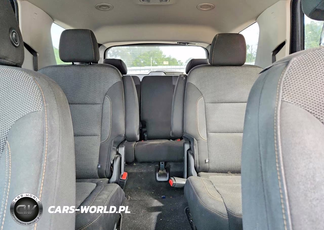 2019 Chevrolet Traverse Lt VIN:1GNERGKW5KJ251980 - 10
