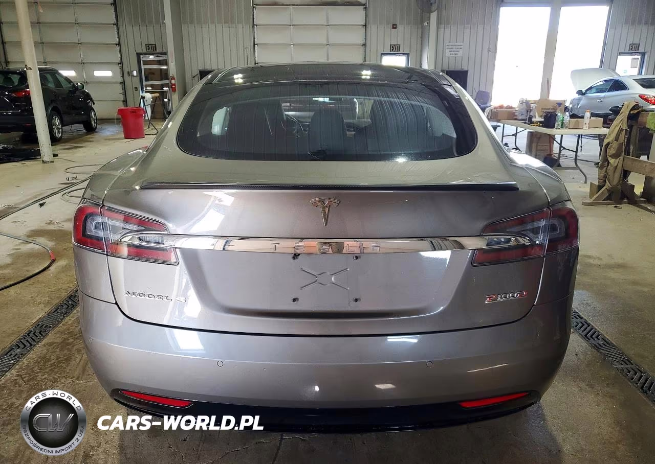 2016 Tesla Model S VIN:5YJSA1E48GF157777 - 6