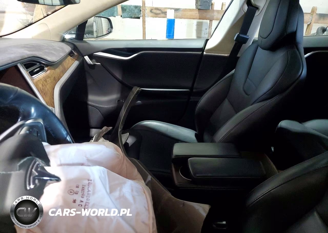 2016 Tesla Model S VIN:5YJSA1E48GF157777 - 7