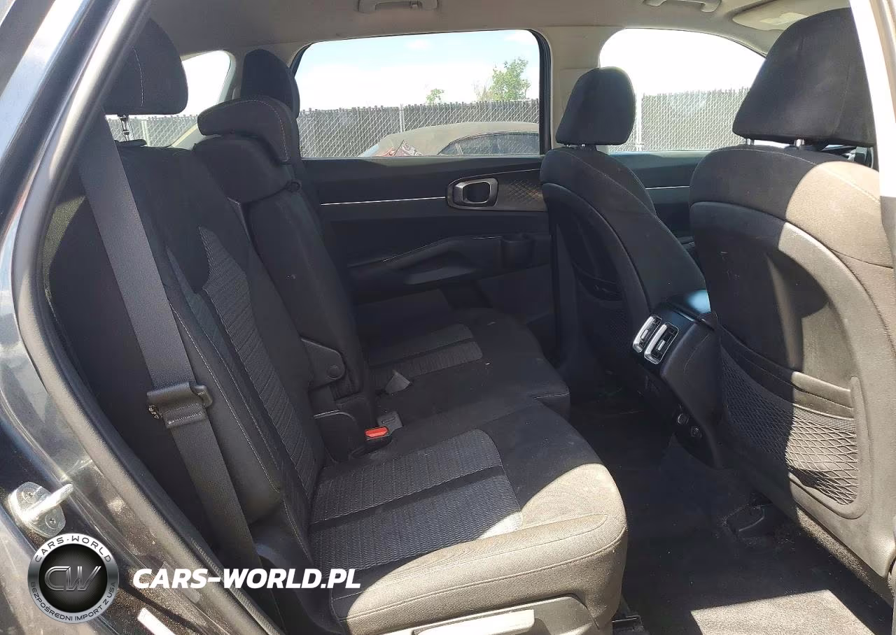 2022 Kia Sorento Lx VIN:5XYRG4LC9NG134393 - 11