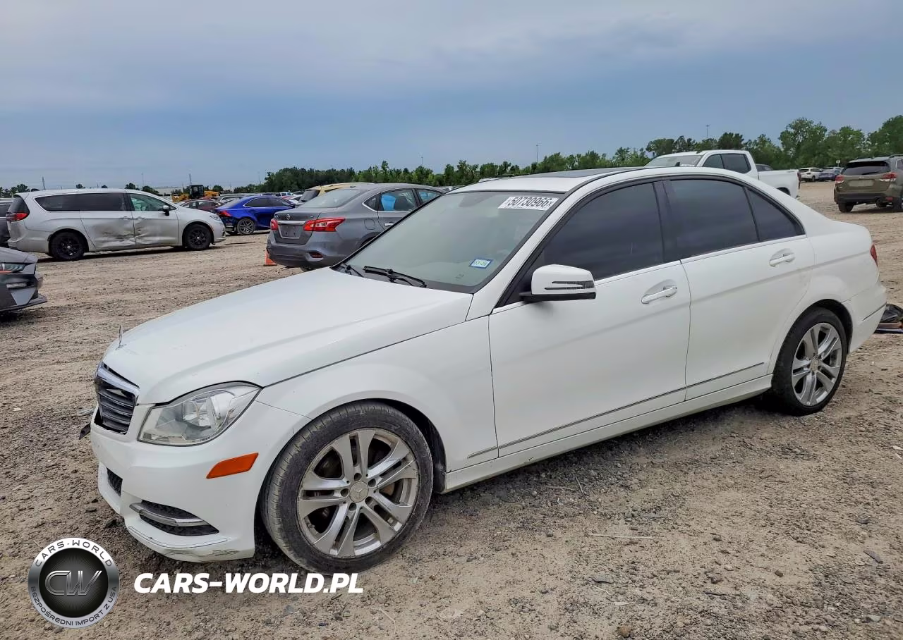 2013 Mercedes-Benz C 250 – zdjęcie 1 z 12