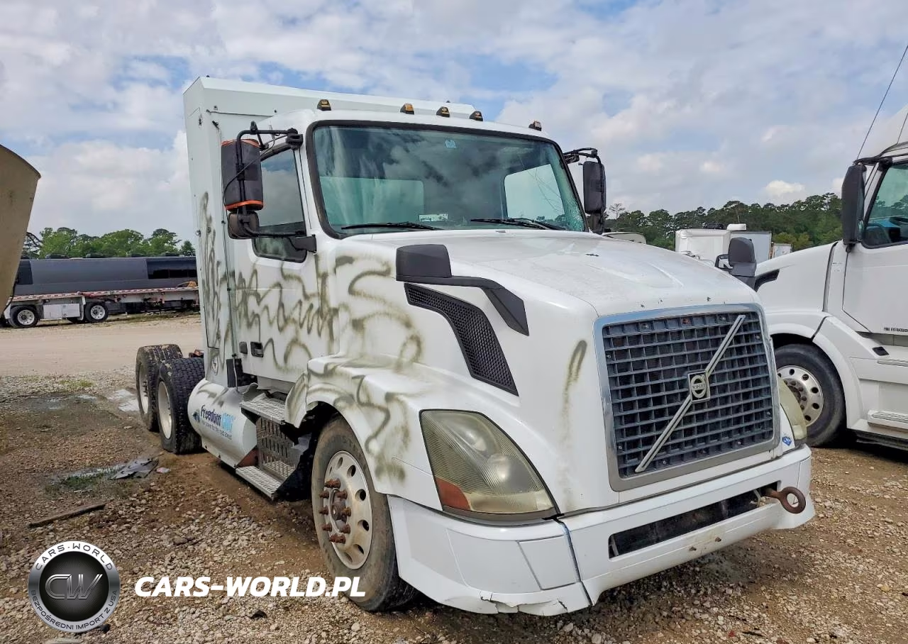 2015 Volvo Vnl Truck Cab And Chassis