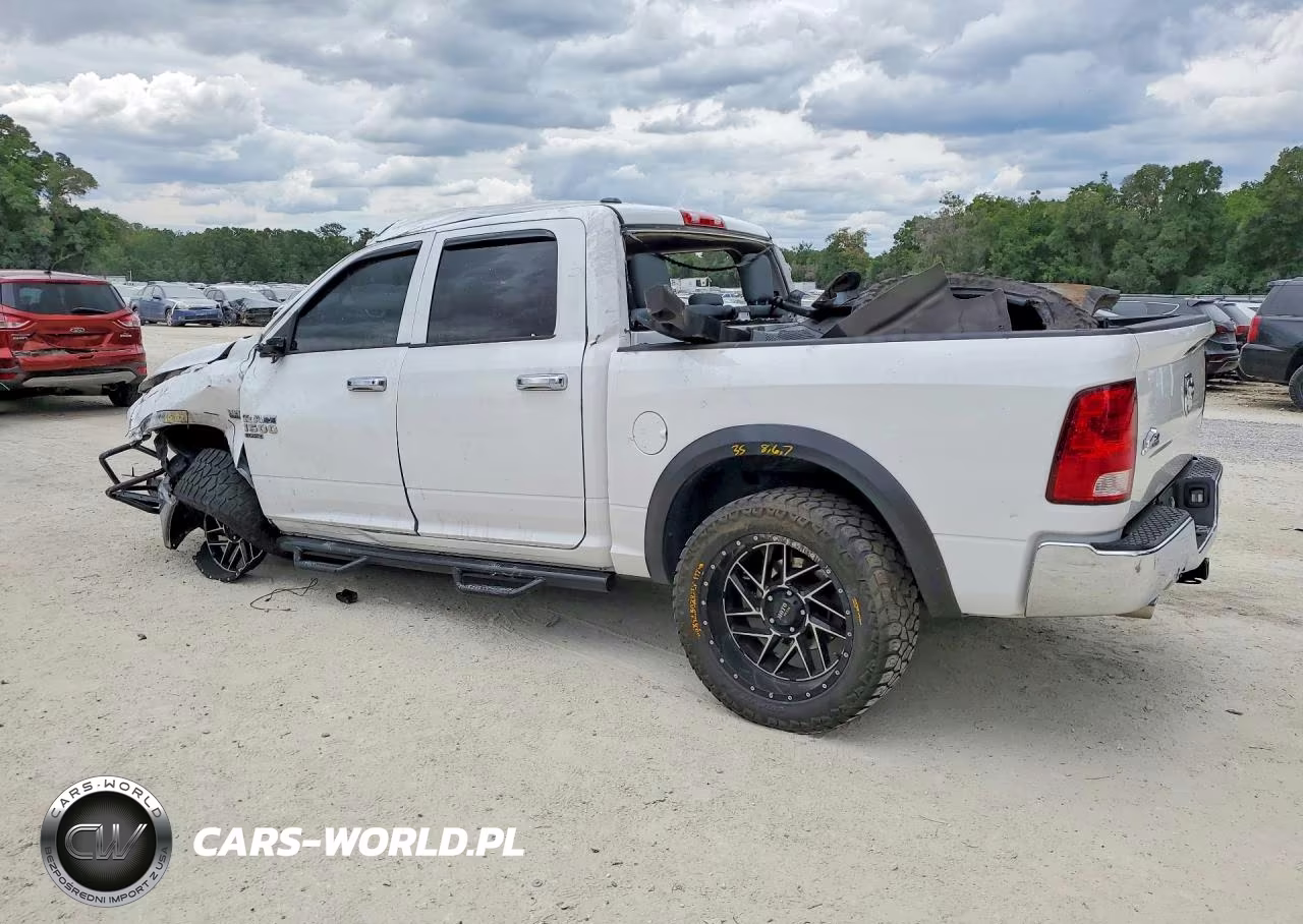 2019 Ram 1500 Classic Tradesman VIN:1C6RR6KT7KS746662 - 2