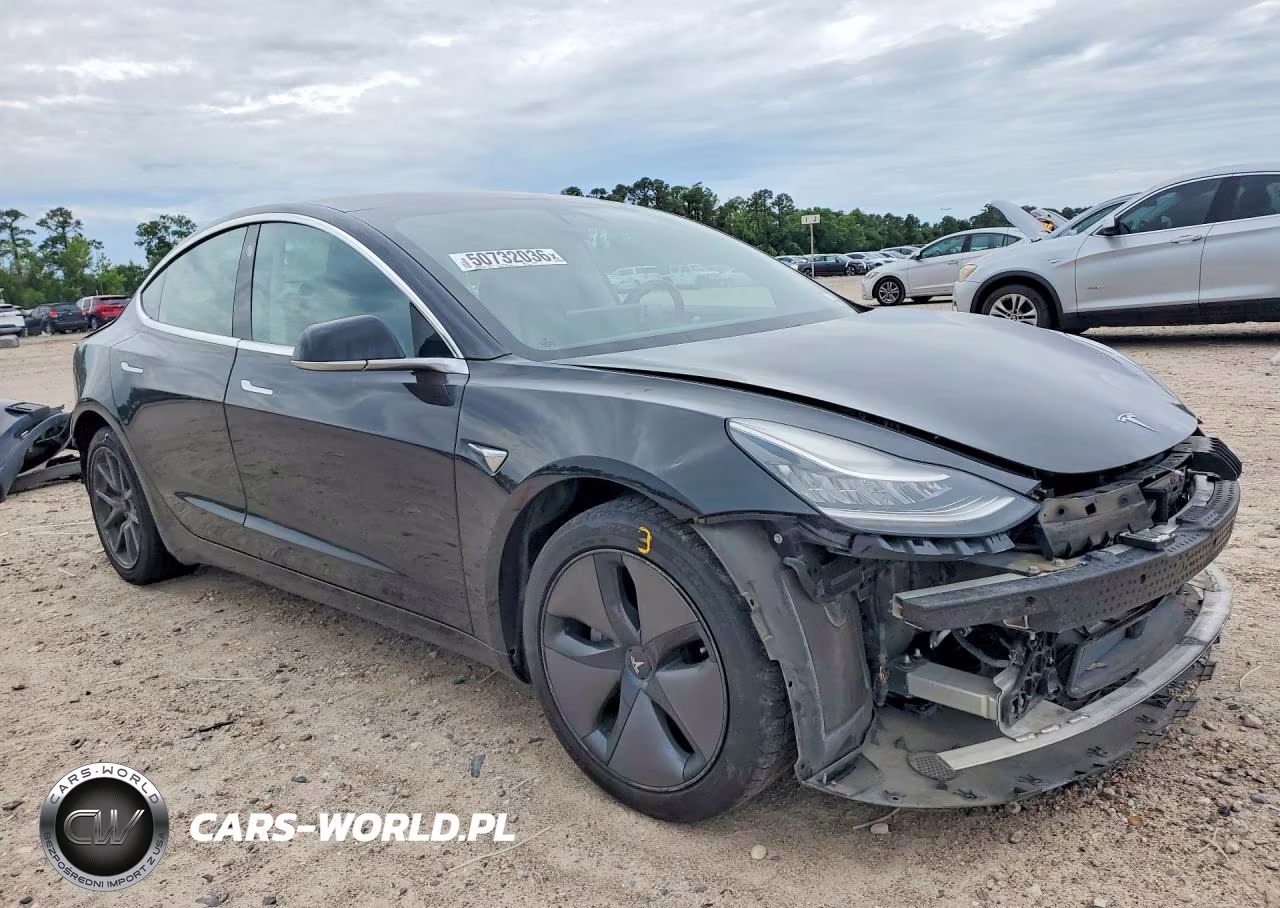 2019 Tesla Model 3 VIN:5YJ3E1EA9KF397718 - 4