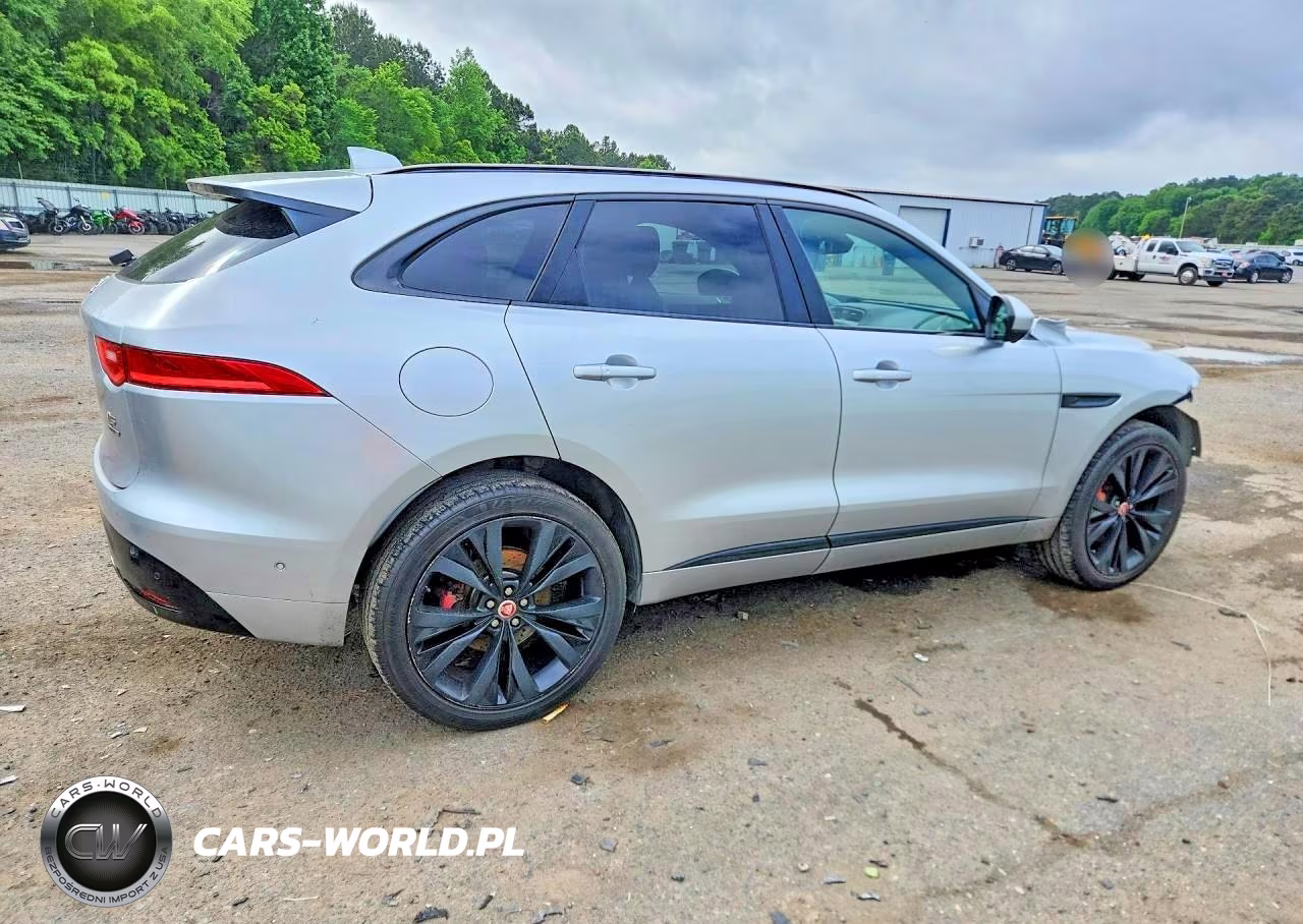 2018 Jaguar F-Pace S VIN:SADCM2FV0JA244473 - 3