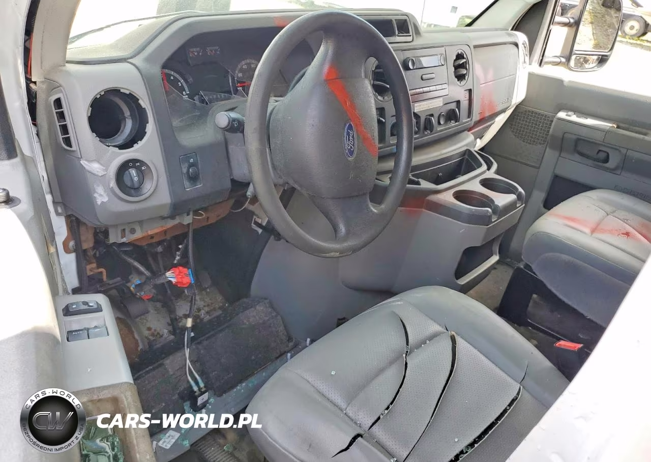 2018 Ford Econoline E450 Super Duty Cutaway Van VIN:1FDXE4FS4JDC17475 - 8