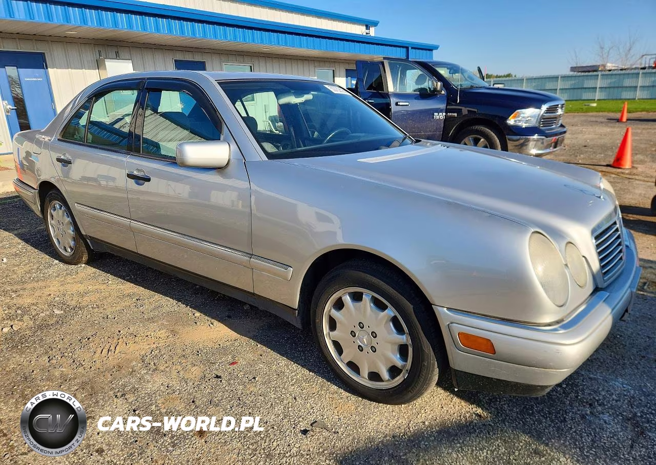 1998 Mercedes-Benz E 320 VIN:WDBJF65F7WA528722 - 4