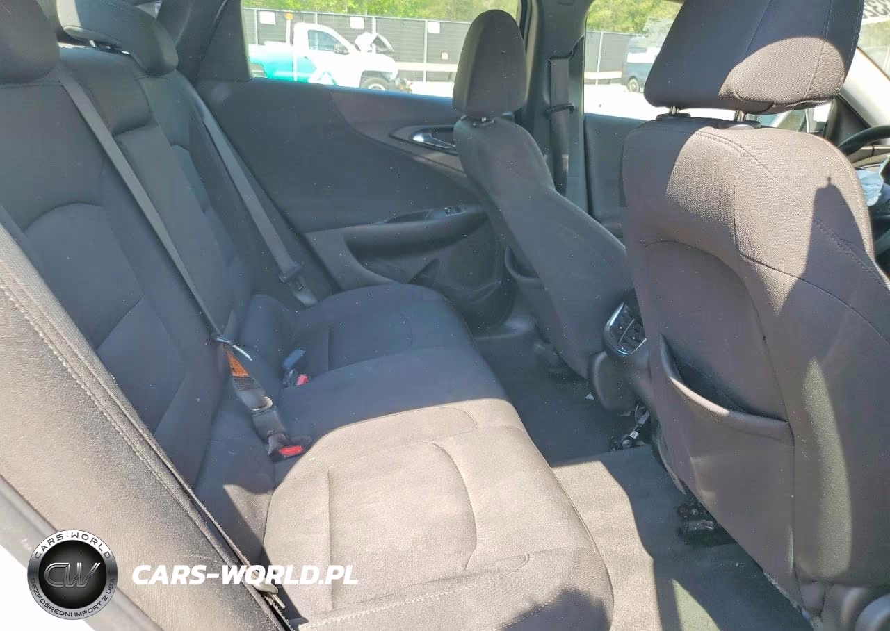 2020 Chevrolet Malibu Lt VIN:1G1ZD5ST1LF047807 - 10