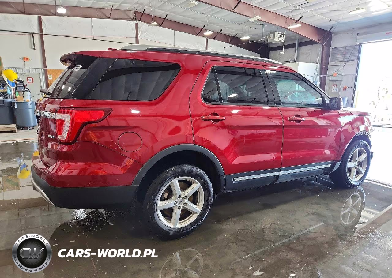 2016 Ford Explorer Xlt VIN:1FM5K8D85GGB20128 - 3