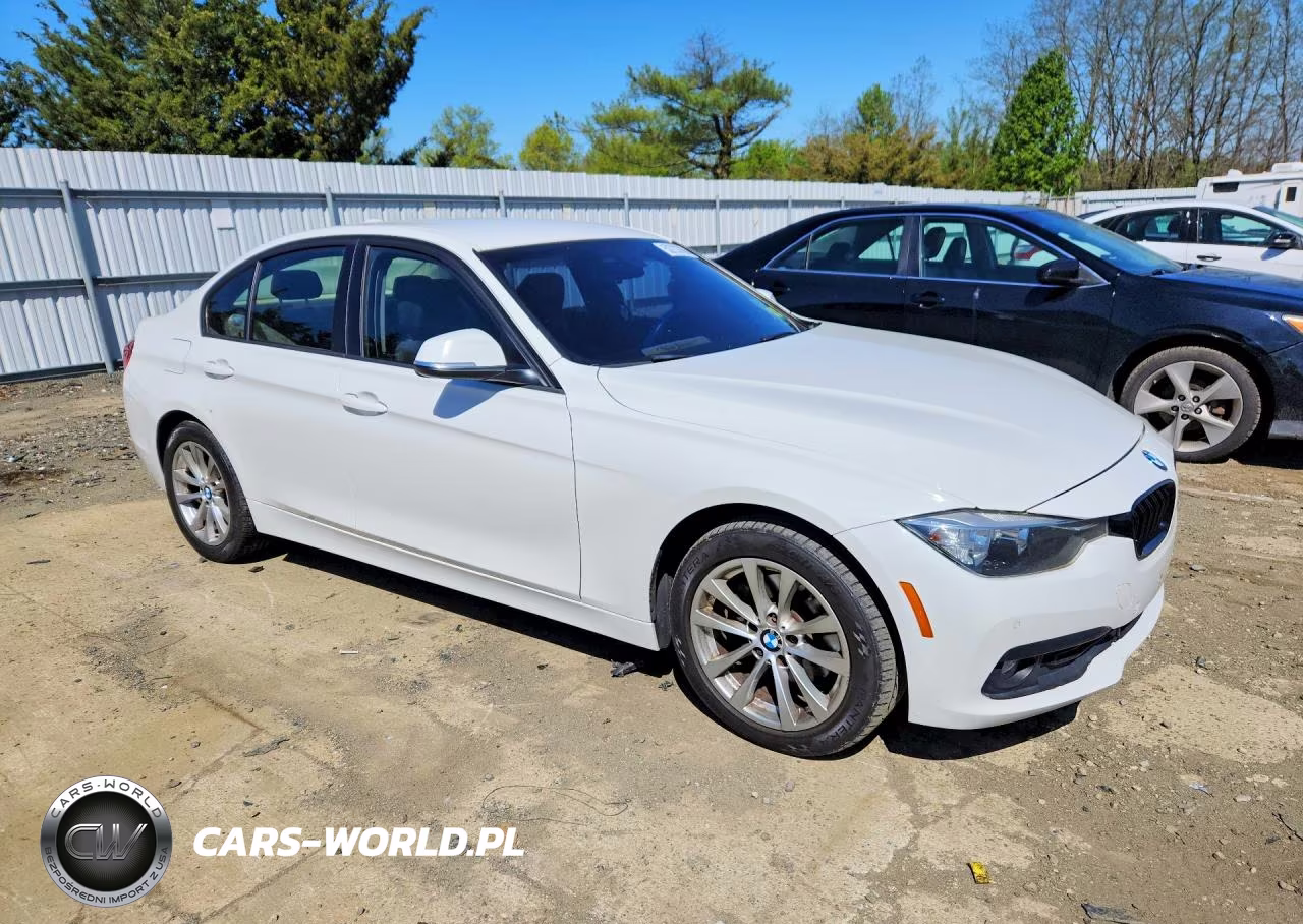 2016 BMW 320 Xi VIN:WBA8E5G50GNT94600 - 4